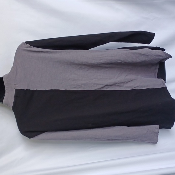 Neon Buddha Womens Sz M Wearable Art to Wear Blouse Black/Grey, 20" PTP, 26" L - Picture 5 of 9